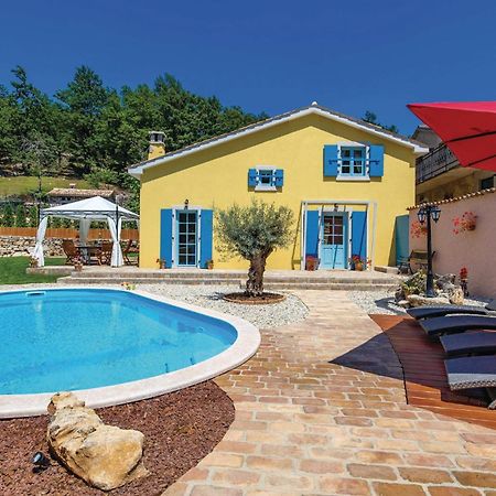 Stunning Home In Jurdani With Wifi Mucici Экстерьер фото